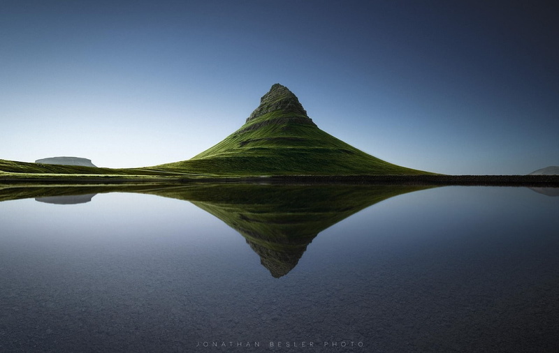 symmetry, day, no people, reflection, mountains, scenics - nature, green, water, photography, copy space, tranquility, plant, green color, lake, 720P