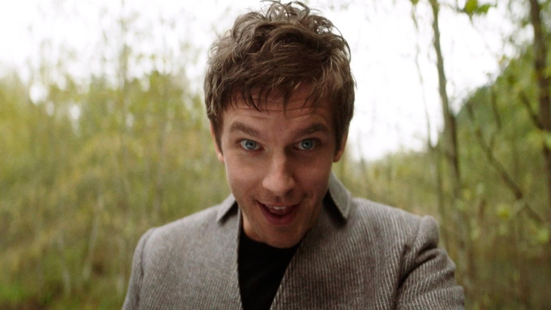 portrait, Dan Stevens, men, plant, 1080P, front view, mouth open, emotion, Legion FX, outdoors, headshot, day, one person, adult, celebrity, real people