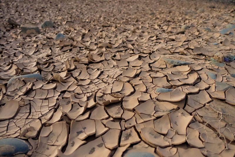 barren, clay, cracks, arid, ground, high angle view, arid climate, landscape, famine, sand, dry, climate, full frame, texture, desert, day, soil, drought