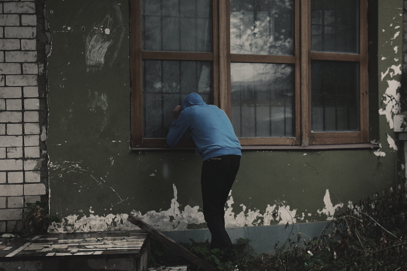 rear view, devastation, outdoors, women, one Person, architecture, nature, females, alcoholic, 5K, abandoned, healthy Lifestyle, wearing, sport, real people