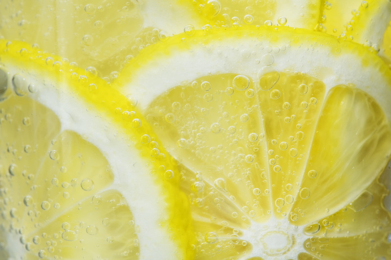 cut, detail, freshness, bubble, drink, water, drinking glass, sour, refreshment, wellbeing, vegan, lemon, acid, food and drink, no people, fruit, taste