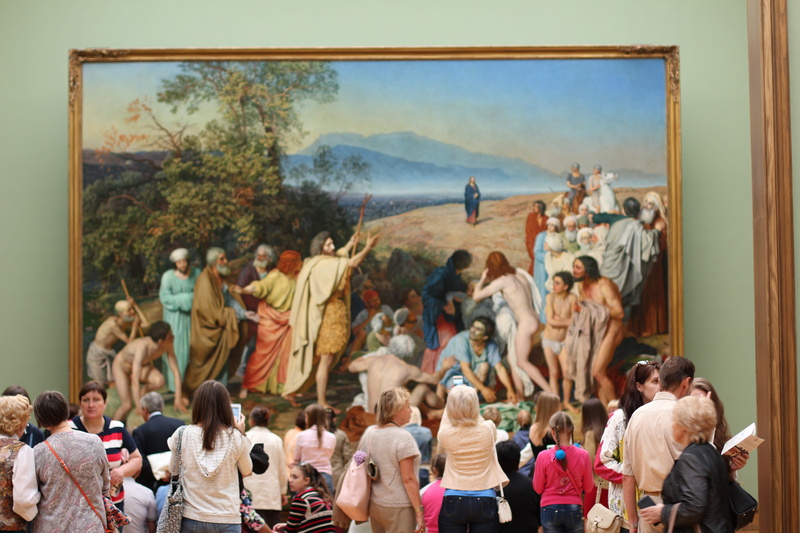 spectator, 5K, history, rush, moscow, men, visitors, arts culture and entertainment, sport, painting, adult, performance, religious, tretyakov, watching
