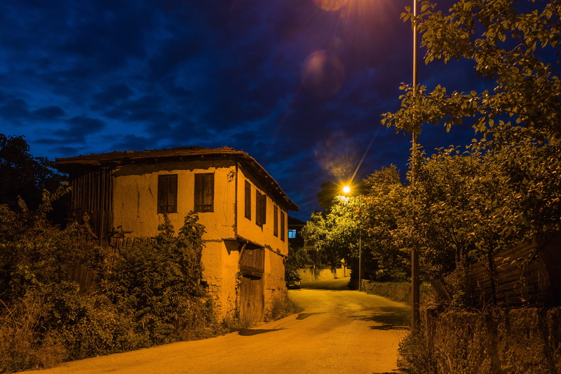 architecture, direction, illuminated, tree, building exterior, safranbolu, levied smelly streets, nature, plant, the way forward, street, window, outdoors
