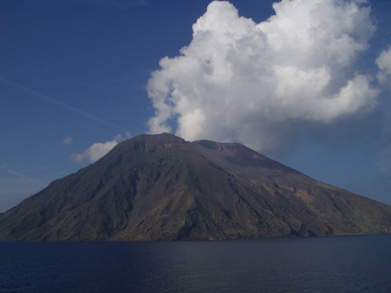 water, volcanic crater, tranquility, sicily, land, sea, idyllic, non-urban scene, tranquil scene, no people, scenics, island, outdoors, sulfur, mountain peak