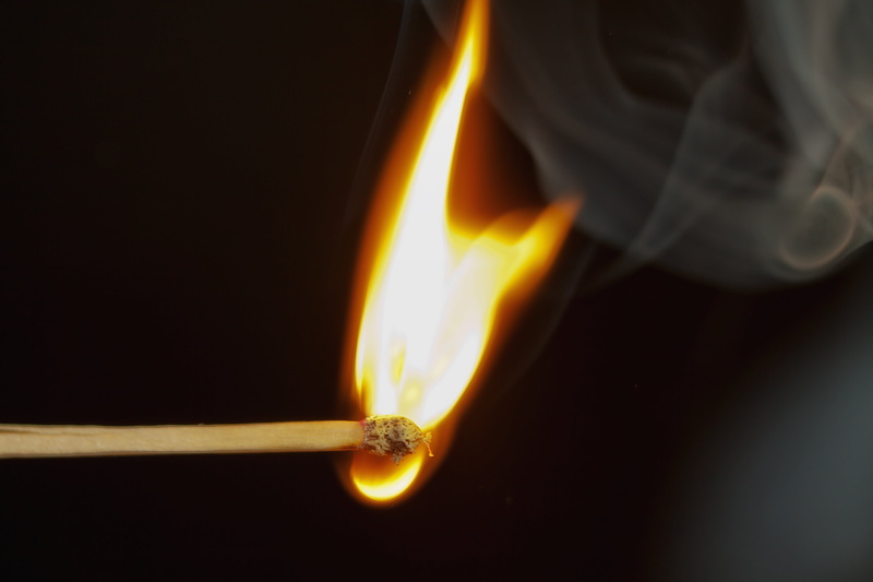 studio shot, lighter, fire - natural phenomenon, wood - material, sulfur, black background, no people, match head, flame, fire, motion, smoke - physical structure