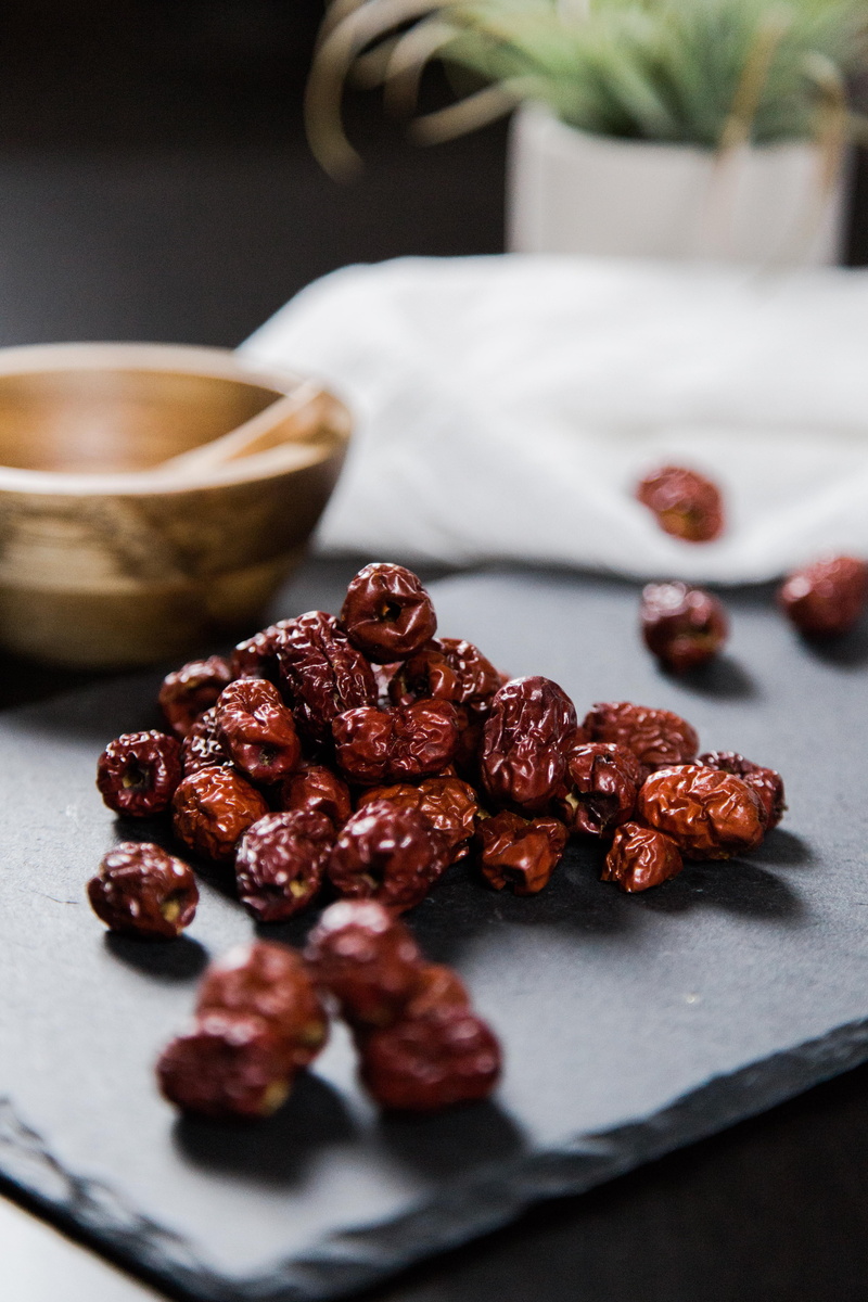 dried fruit, tray, dried, wellbeing, food, food and drink, pitted dates, snack, healthy eating, ready-to-eat, selective focus, bowl, indoors, fruit, meat