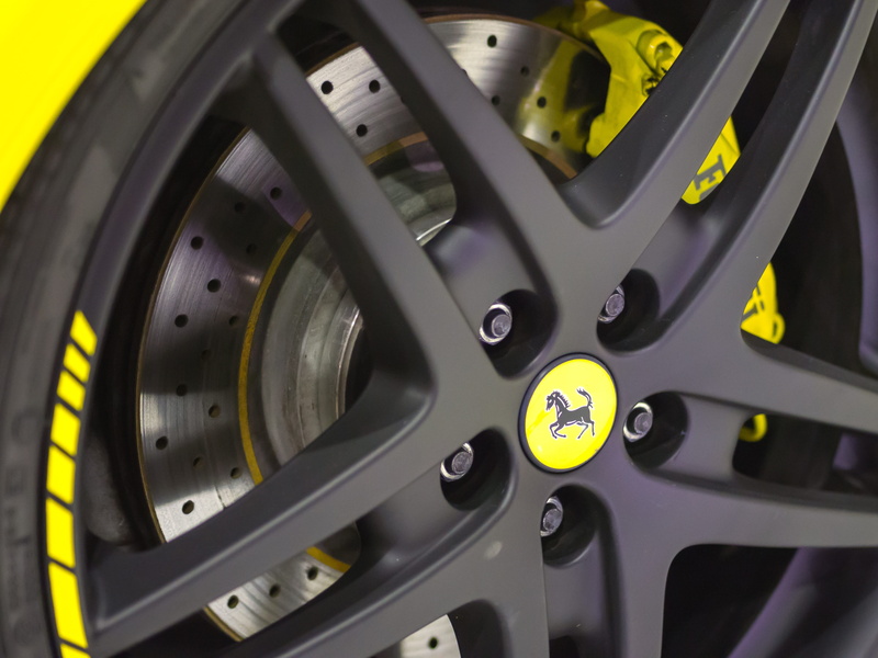 transportation, yellow, tire, vehicle part, reflection, rotor, 4K, no people, expensive, land vehicle, industry, retro, sign, photography, classic, road