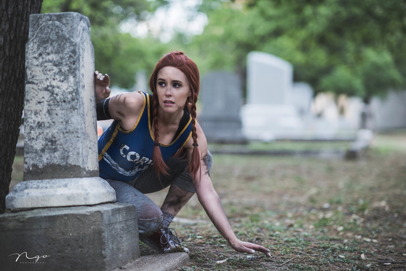 plant, young women, outdoors, leisure activity, 4K, meg turney 4k best of the best, young adult, looking at camera, day, tree, full length, sitting, solid