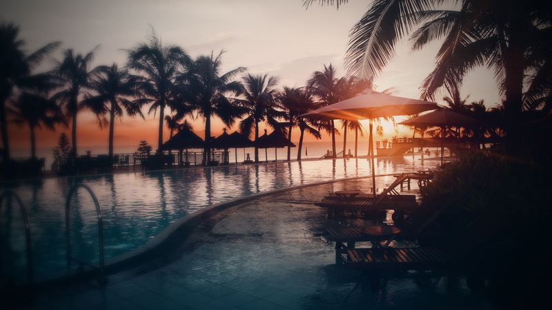 travel, sky, sunlight, luxury, chair, tranquil Scene, sea, 1080P, relaxation, idyllic, people, beach, island, summer, scenics, plant, architecture, outdoors
