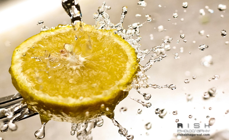 water, citrus fruit, refreshment, motion, studio shot, food, lemon, splash, 1080P, fruit, indoors, freshness, purity, Food and Drink, nature, healthy eating