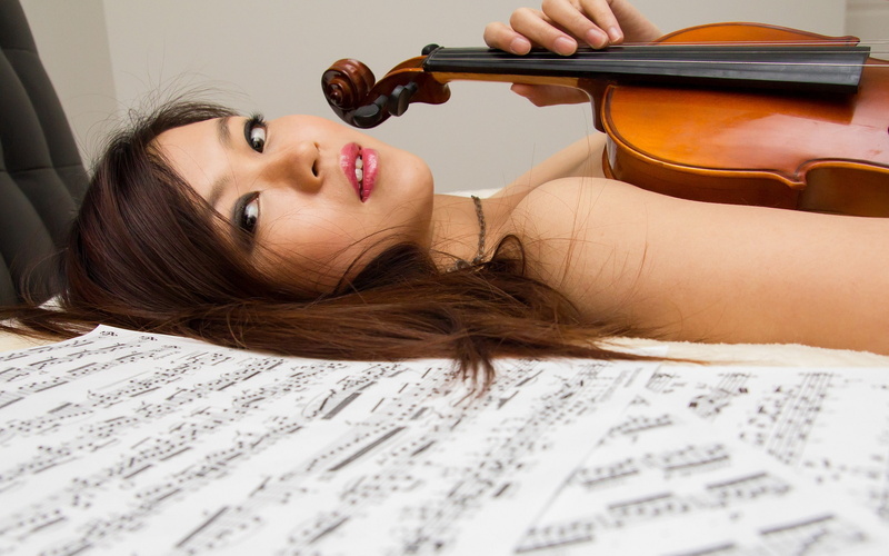 2K, Violin, Bed, Asian, Girl, Music, brown
