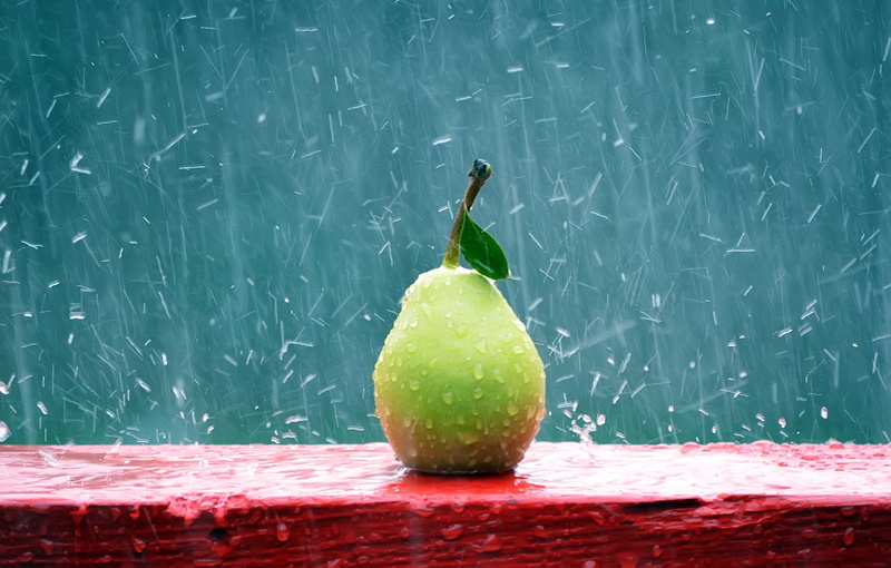 dieting, gourmet, red, vegetarian Food, summer, apple - Fruit, fruit, freshness, outdoors, backgrounds, nature, raw Food, no People, green Color, rain