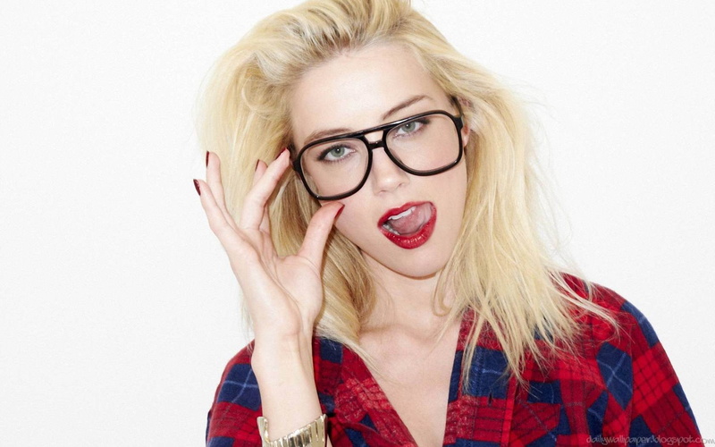 hair, human face, women with glasses, glasses, Amber Heard, brunette, hairstyle, white background, beauty, fashion, beautiful woman, modern, model, adult