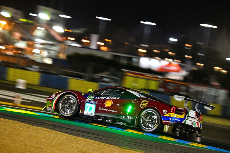 sport, land vehicle, mode of transportation, car, auto racing, motion, competitive sport, night, gte, ferrari, motorsport, blurred motion, competition