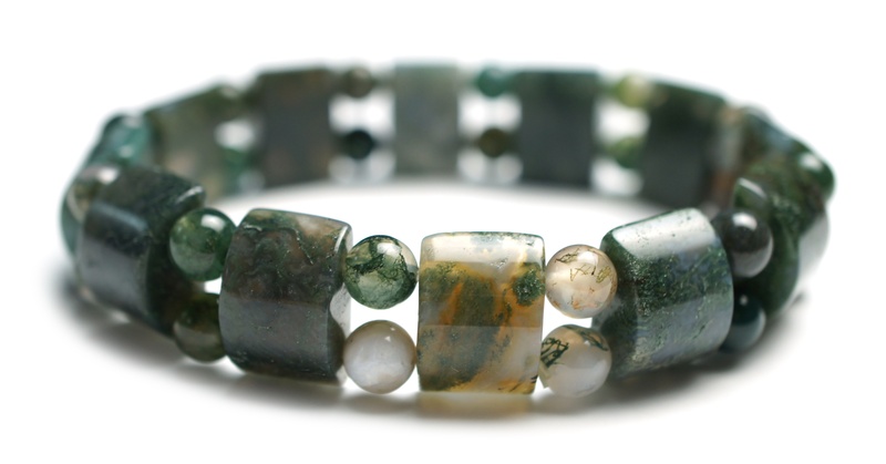 container, close-up, stone, glass - material, jade, single object, jewellery, refreshment, bracelet, studio shot, natural, cut out, white color, food and drink