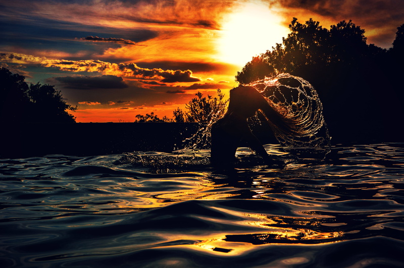 SUNSET, 4K, outdoors, body, nature, silhouette, photo, ARGENTINA, body body, AGUA, water, people, LOS PALOS, CORDOBA, body of water, DE, woman
