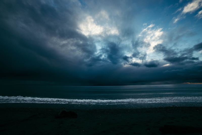 sky, dark, 5K, cloudscape, power in nature, ocean, dramatic Sky, storm Cloud, tranquility, horizon, no People, cloud - Sky, motion, scenics, color Image