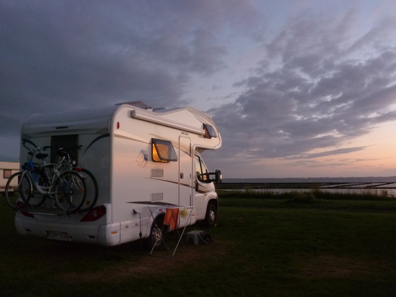 camping, evening, environment, field, clouds, mobile home, grass, 1080P, water, sunset, plant, cloud - sky, outdoors, horizon over land, dusk, parked