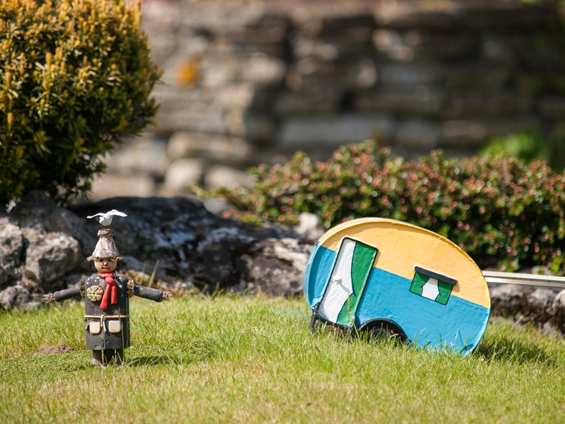 photography, shallow, Olympus E-3, event, model village, Bekonscot Model Village, trailer, day out, Zuiko Digital, digital-slr, depth, Models, grass, family