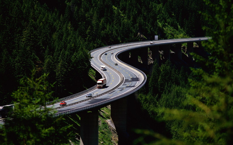 tree, day, outdoors, travel, Freeway, mode of transportation, high angle view, scenics - nature, multiple lane highway, green color, road, transportation