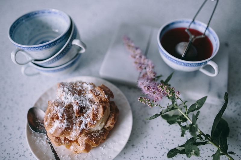 cream, sweet, Coffee, baked pastry item, still life, breakfast, mug, tea cup, plate, Cream Puffs, meal, baked, indoors, puffs, coffee cup, freshness, homemade