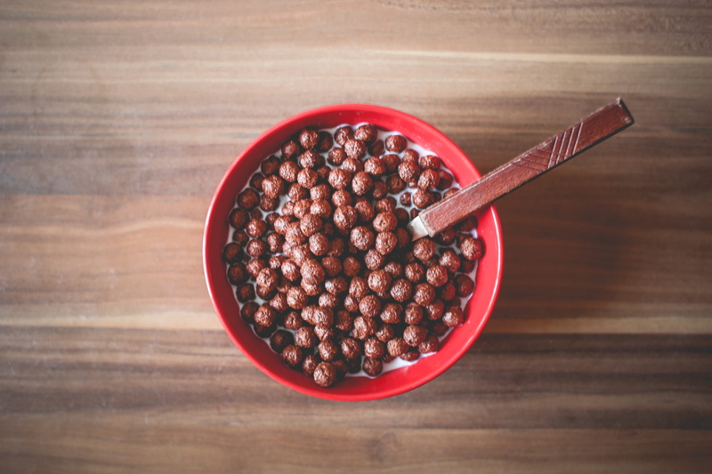 sweet, Cereal, yummy, table, wood - Material, freshness, healthy eating, fruit, kitchen utensil, still life, bowl, morning, wellbeing, high angle view