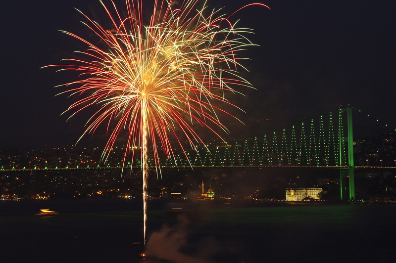 illuminated, bright, bridge, firework display, arts culture and entertainment, fireworks, sparks, exploding, firework - man made object, 4K, event, glowing
