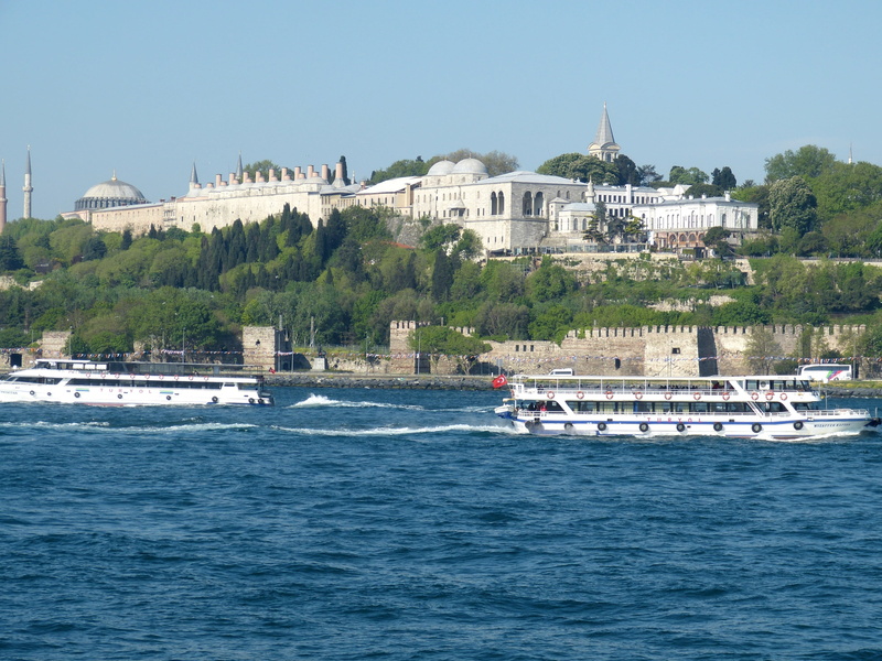 tourists, old town, wall, historically, nautical vessel, nature, travel, day, passenger craft, istanbul, plant, turkey, built structure, topkapi, sea, clear sky