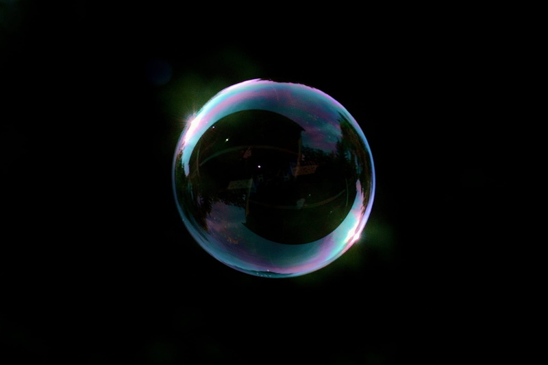 soap bubble, ball, float, design, sphere, lightweight, reflection, soap sud, spectrum, rainbow, refraction, vulnerability, bubble, circle, beauty in nature