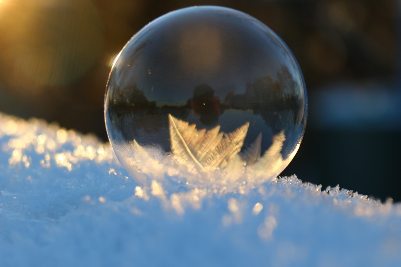 ball, focus on foreground, reflection, photography, crystals, cold, sphere, winter, crystal, outdoors, soap bubble, white color, macro, bubble, close-up