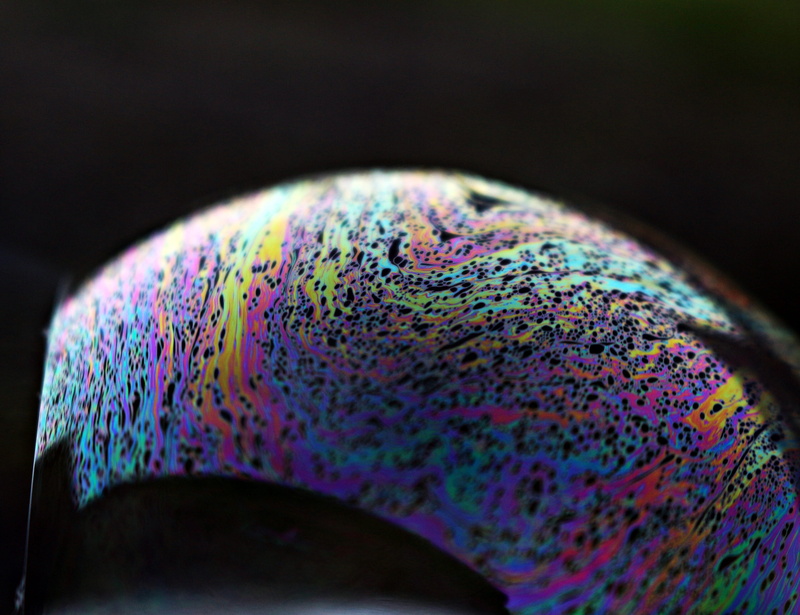 food, drop, studio shot, Iridescent, ball, Bubble, soap sud, selective focus, single object, food and drink, spectrum, rainbow, Bubble, 4K, black background