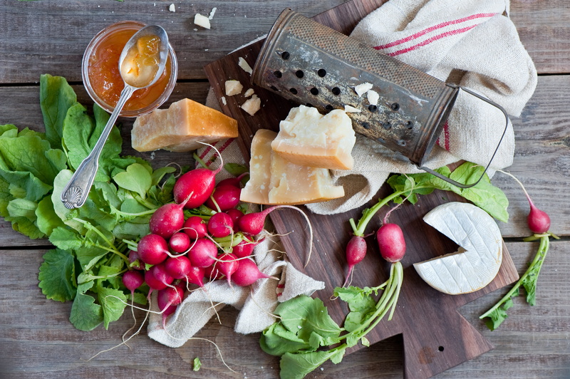 healthy Eating, dinner, still life, camembert, studio shot, household equipment, salad, wood - Material, table, snack, backgrounds, plant part, tomato