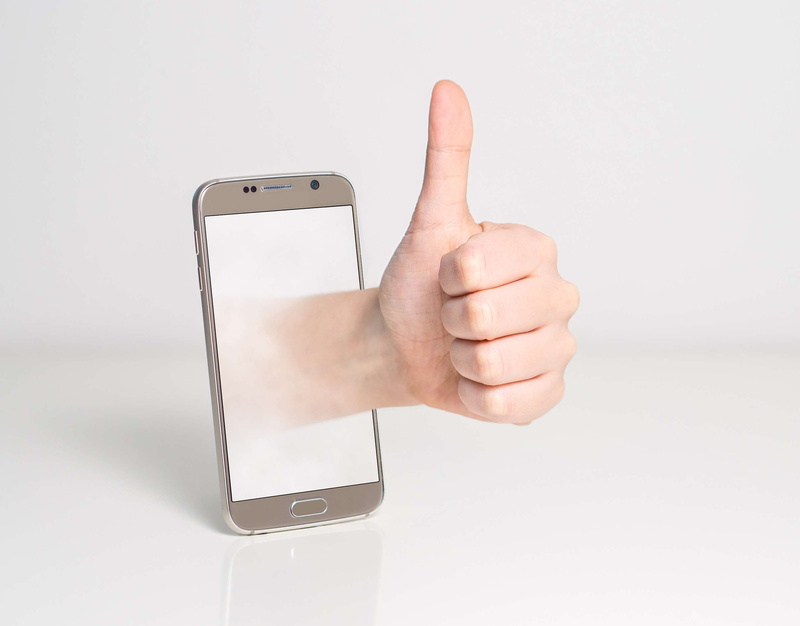 display, white background, android, finger up, best, communication, gesture, human hand, smart phone, contact, fun, abstract, studio shot, human body part