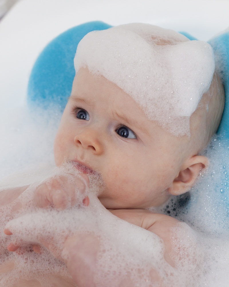 domestic Bathroom, bathroom, bath, water, healthy Lifestyle, boys, fun, portrait, people, cute, home, caucasian Ethnicity, shampoo, taking a bath, innocence