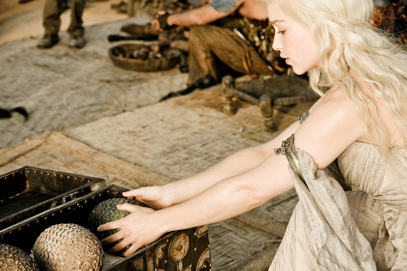 westeros, emilia-clarke, dragon-eggs, game, thrones, white, women, dragon, show, 1080P, tube, fantastic, eggs, dress, skyphoenixx1, entertainment, s, house
