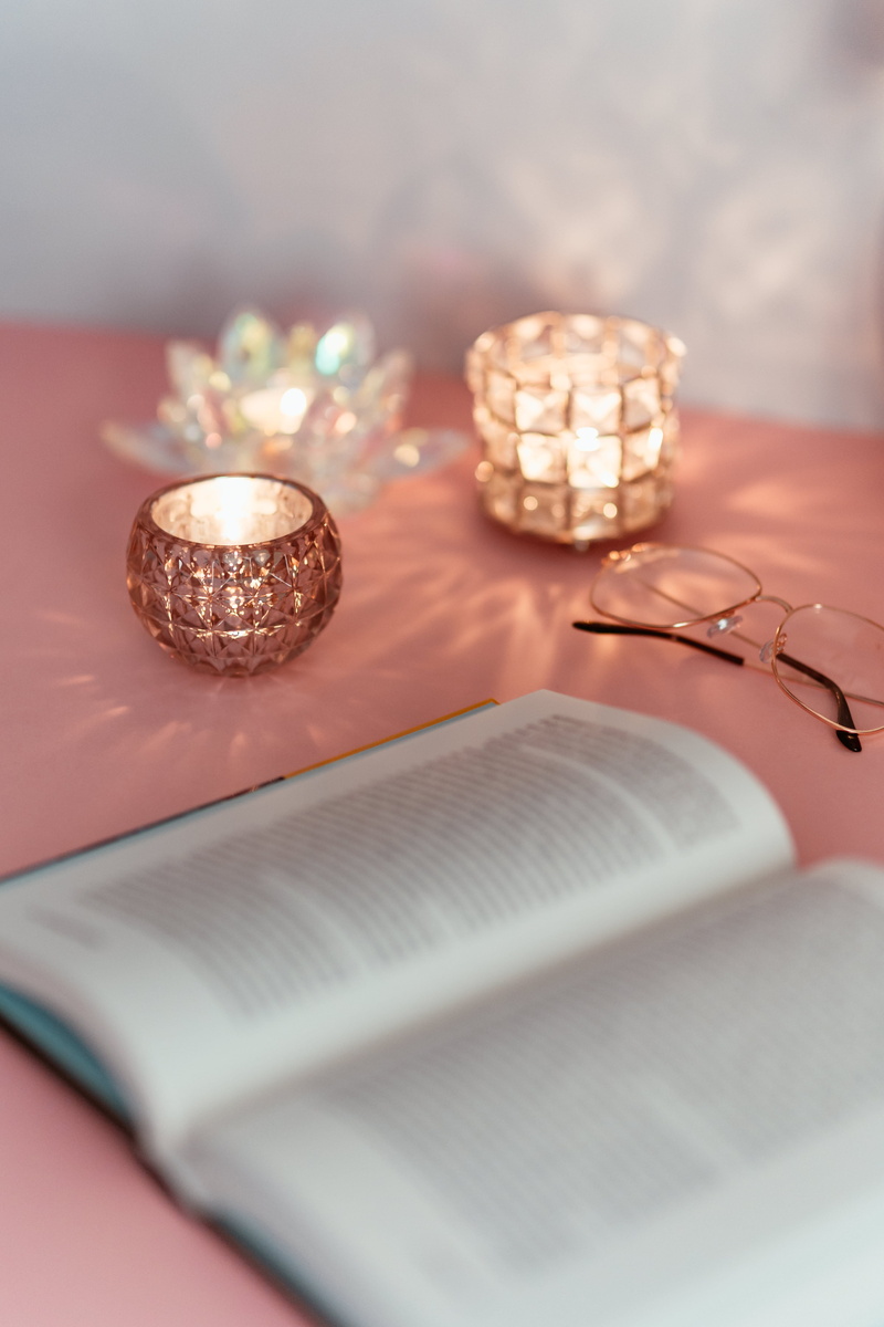 study, 5K, selective focus, reading, love, feminine, paper, positive emotion, pink, education, personal accessory, indoors, glasses, container, emotion