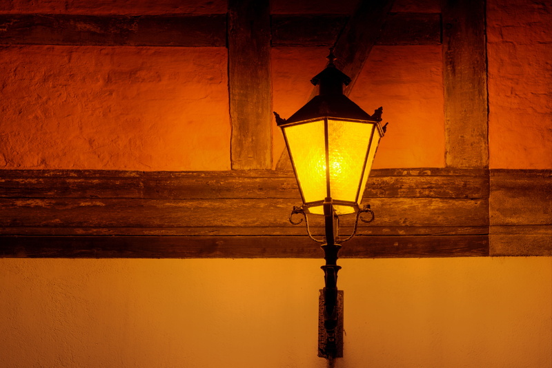 illuminated, dark, light - natural phenomenon, nostalgia, lamp, retro styled, evening, building, lantern, electric lamp, street, lighting, electric light