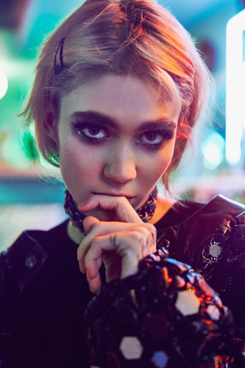 body part, females, human face, adult, fashion, beauty, headshot, hairstyle, evil, emotion, looking at camera, Grimes, portrait, contemplation, women, 1080P