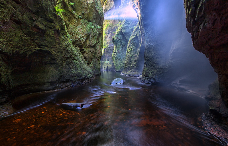 beauty In Nature, 4K, water, river, Cavern, Scotland, waterfall, landscape, scenics, nature, stream, green, outdoors, rock - Object, Devils Pulpit, Gorge