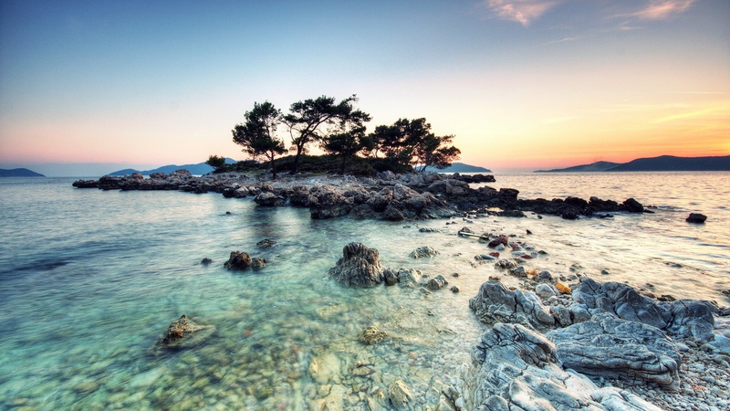 daytime, beach, HDR, solid, trees, island, tree, land, tranquility, tranquil scene, landscape, rock - object, horizon, rock, beauty in nature, photography