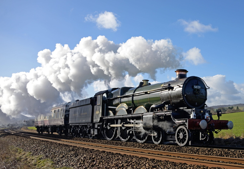old-fashioned, transportation, train, engine, Shropshire, metal, green, travel, 5029  Nunney Castle, steam Train, running, Sunny, castle, railroad Track