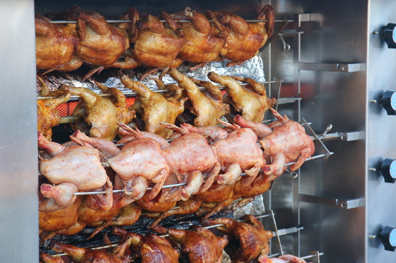outdoors, indoors, gourmet, rotisserie, 5K, in a row, abundance, meal, hanging, pork, grill, cooking, close-up, market, meat, heat - Temperature, retail