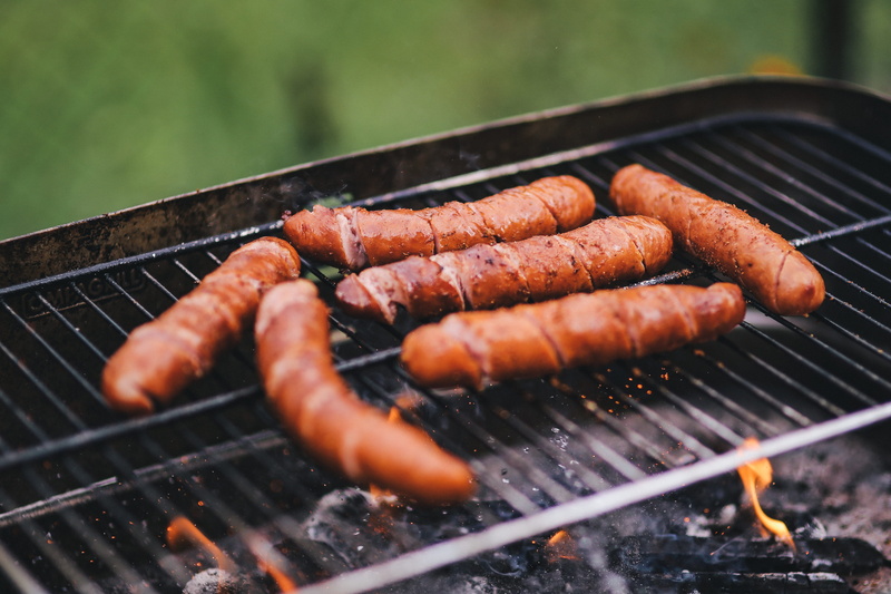 grilled, beef, picnic, burning, sausages, kielbasa, barbecue, outdoors, heat - Temperature, fire - Natural Phenomenon, meat, barbecue Grill, meal, cooking