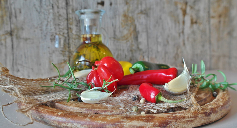 vegetable, ingredient, oil, tomato, food, focus on foreground, container, basil, preparation, green, wellbeing, wood - Material, yellow, spice, herb, no people