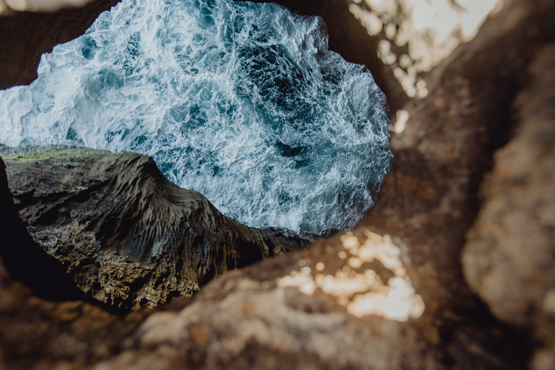 selective focus, travel, 5K, winter, day, coastline, seaboard, rock, western, nature, da, amoreira, cliff, ocean, praia, rock - object, ice, summer, rough