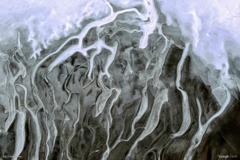 painting, aquatic sport, Earth, beauty in nature, motion, white, backgrounds, close-up, gray, natural pattern, land, pattern, outdoors, high angle view