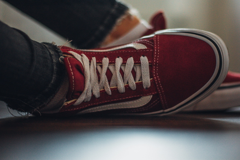 nah, human leg, adult, close-up, human body part, limb, shoe, leather, jeans, blur, rot, vans, wine, 5K, shoes, human limb, red, human foot, low section