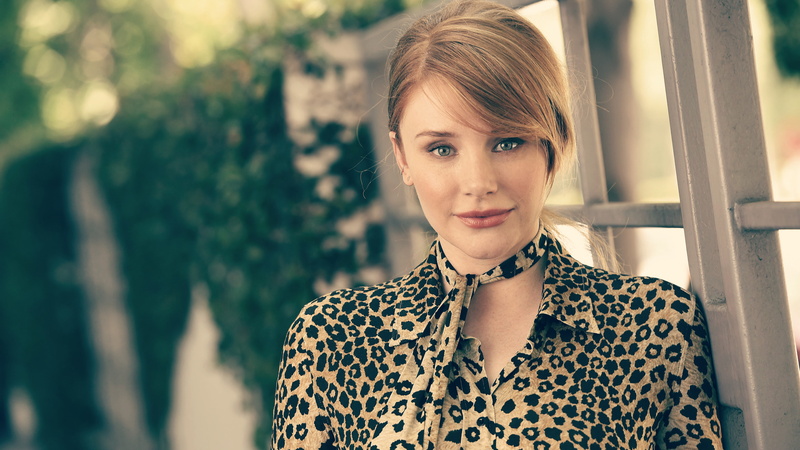 women outdoors, women, actress, Bryce Dallas Howard, redhead, 4K