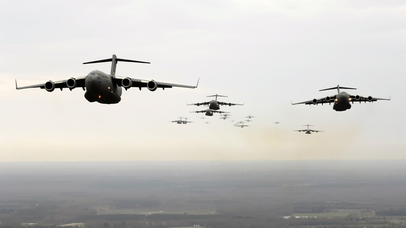 Boeing C-17 Globemaster III, city, mid-air, military, jets, mode of transportation, airplane, no people, army, sky, transportation, nature, lot, on the move