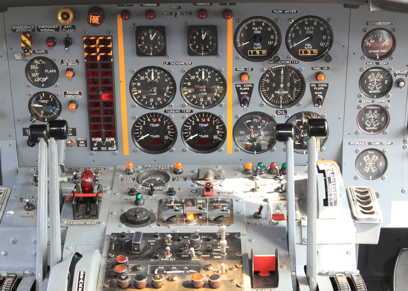 control, air Vehicle, force, transportation, piloting, instrument of measurement, travel, dashboard, aerospace Industry, instrument, vehicle interior, panel